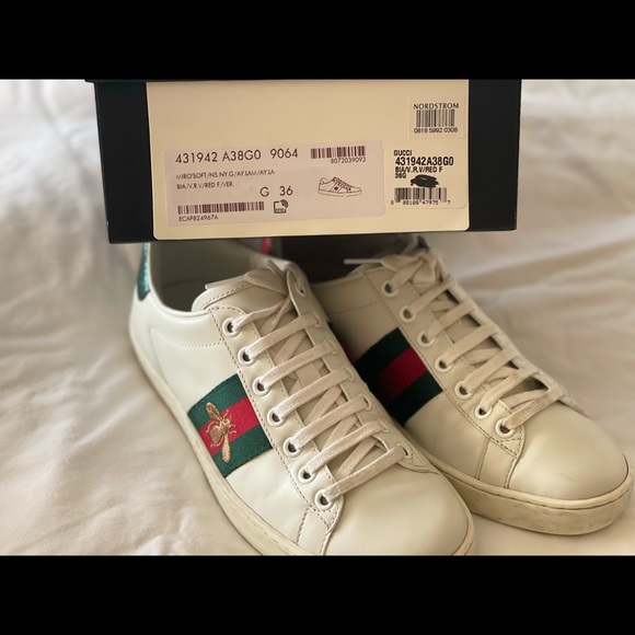 Gucci Women's Ace sneaker with bee (Consider Offers) - Picture 7 of 7